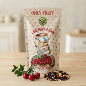 Cherry Lane Infuso YouTea, un infuso di frutta con la cremosità della vaniglia e il gusto intensamente fruttato della ciliegia.