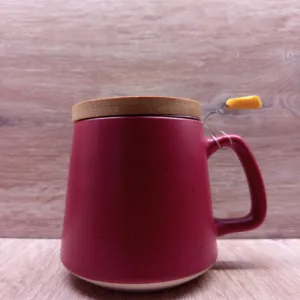 tazza youtea colore borgogna con filtro e coperchio in bambu